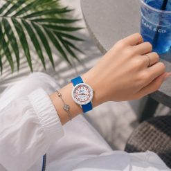 ساعت دخترانه جاکلین سفید آبی مدل JN‑1399516L کد CAA-5355 (x)
