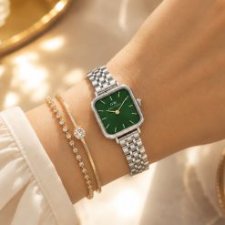 ساعت زنانه دنیل ولینگتن بند فلزی صفحه مربعی سبز کد W129
