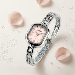 Alternative view of ساعت زنانه گوچی رنگ نقره‌ای-کالباسی (e) کد W624