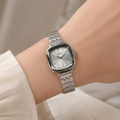 ساعت زنانه نایدو بند فلزی نقره‌ای (e) کد W1016 (x)