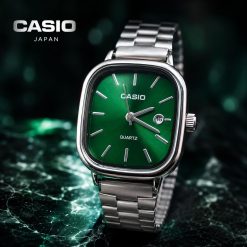 ساعت کلاسیک زنانه کاسیو سری اولد مانی نقره ای صفحه سبز (zz) کد XRN-13929
