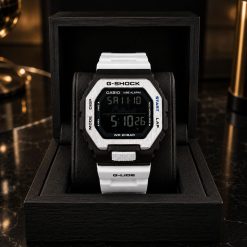ساعت مچی زنانه مردانه casio جی شاک سفید_مشکی کد W878