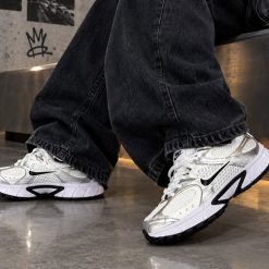 کتونی زنانه اسپرت NIKE V5K رنگ طوسی و مشکی کد 1775SX-L
