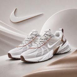 کتانی زنانه NIKE V2K Run رنگ سفید-نقرهای (ho) کد 2457SX-L (nx)
