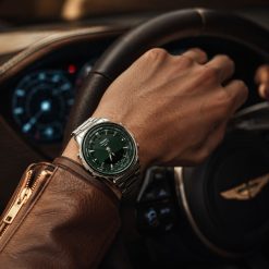 ساعت مردانه کاسیو جنرال دو زمانه نقرهای سبز کد W115