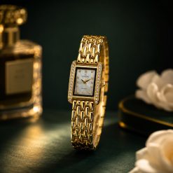 ساعت زنانه طلایی کاونت COVENT صفحه سیلور (zz) کد W1301 (x)
