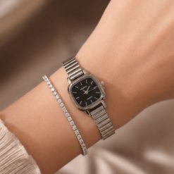 ساعت زنانه مدل نایدو H صفحه مربع مشکی (zz) کد W299 (x)