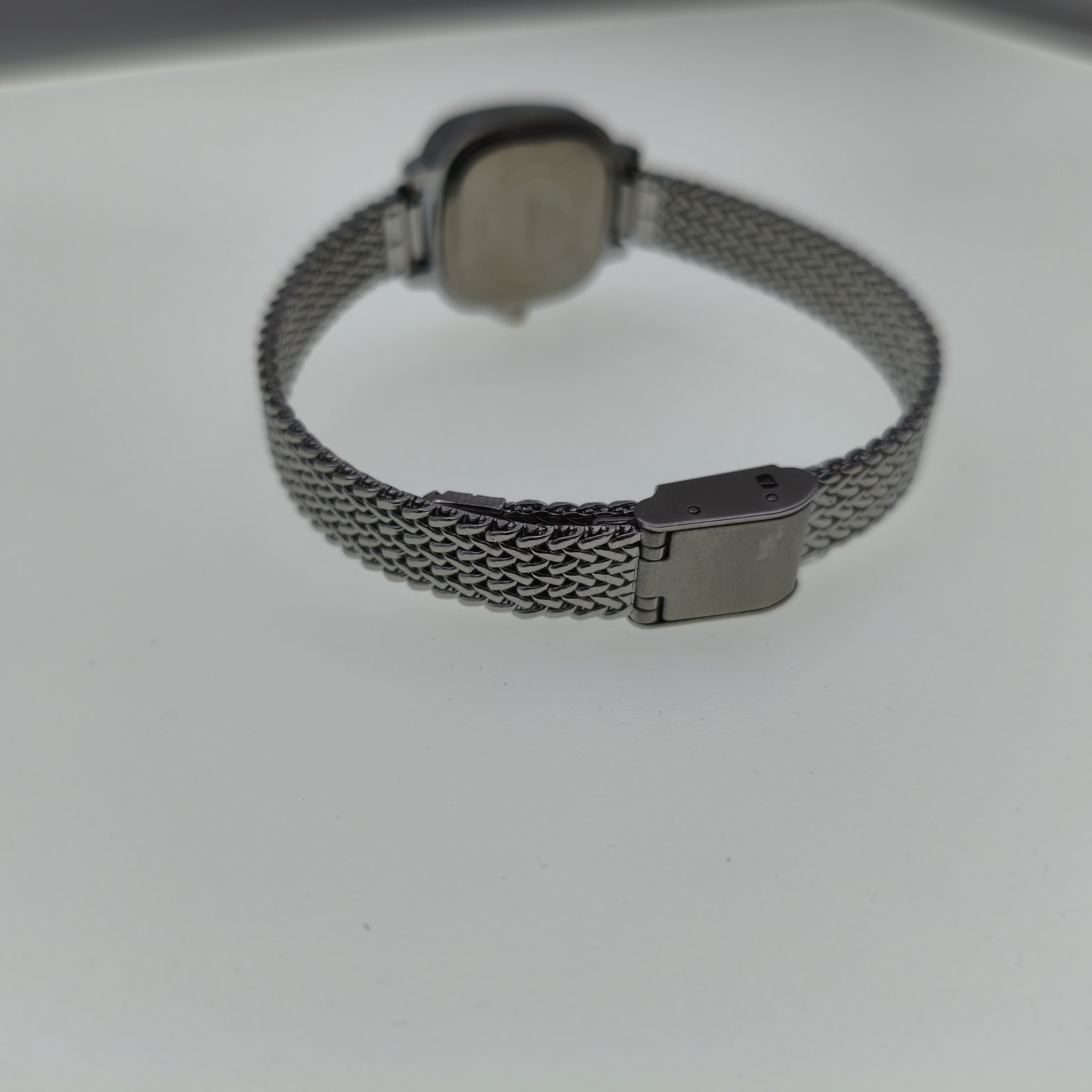 ساعت زنانه Casio | کاسیو بند حصیری مربعی رنگ silver - نقرهای (e) کد GPZ-8223 (x) - تصویر 6
