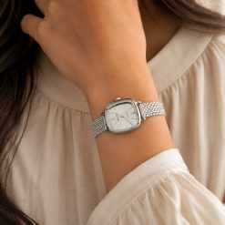 ساعت Casio زنانه مربعی بند حصیری نقرهای (e) کد 8234SX-L