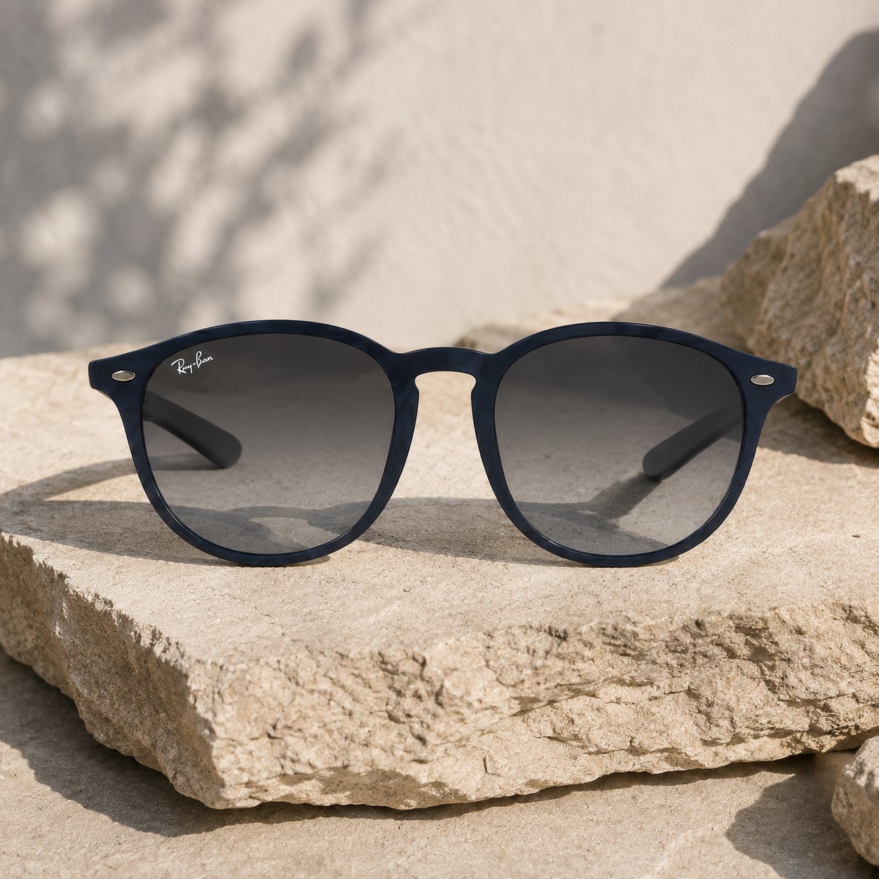 عینک آفتابی زنانه Rayban رنگ سورمه ای کد GL020 - تصویر 2