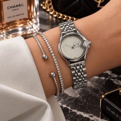 ساعت زنانه کاونت گرد نقره ای صفحه بژ (ZZ) کد W1637