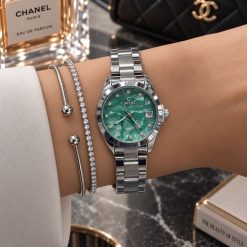 ساعت زنانه کاونت گرد نقره ای صفحه سبز (ZZ) کد W1690